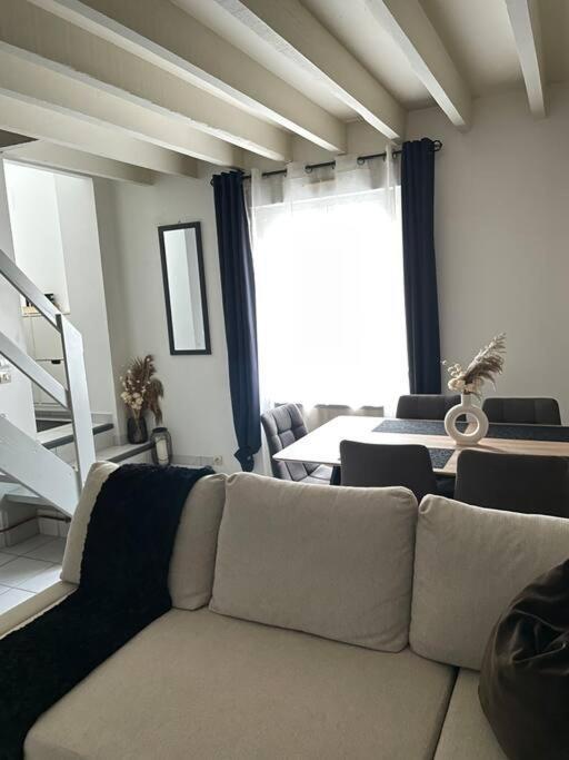 Апартаменты Superbe Duplex Cosy Реймс Экстерьер фото